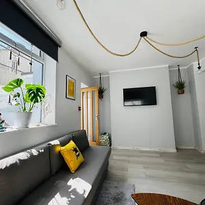  Apartment Bright Holidays Kemptown
